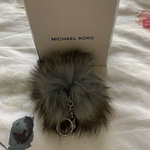 Michael Kors fur Pom Pom